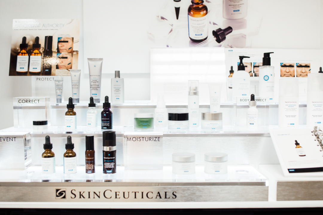 lisa allen of salty lashes getting a facial for anti-aging 