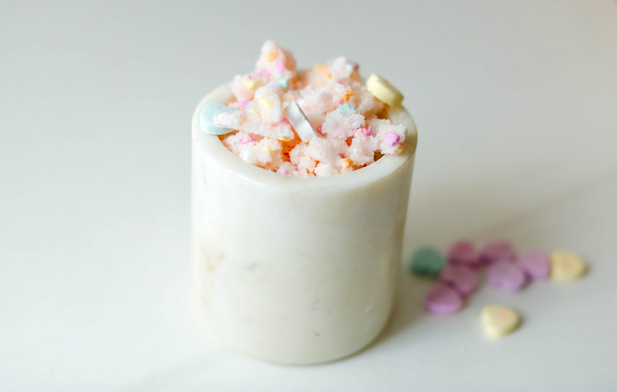 lisa allen of salty lashes shares the best DIY sugar scrub 